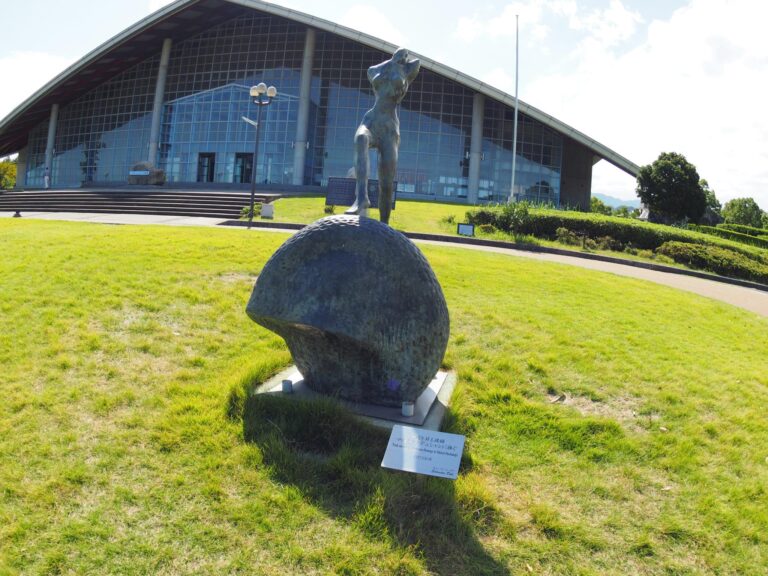 【東かがわ市】東かがわ10選・パブリックアート【ダリの彫刻(とらまる公園、阪本病院)】 香川県地域おこし協力隊